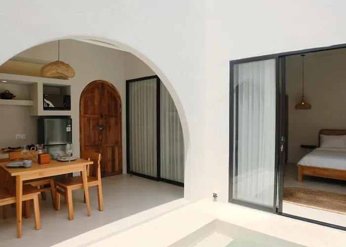 Noah Village Bali Villa *